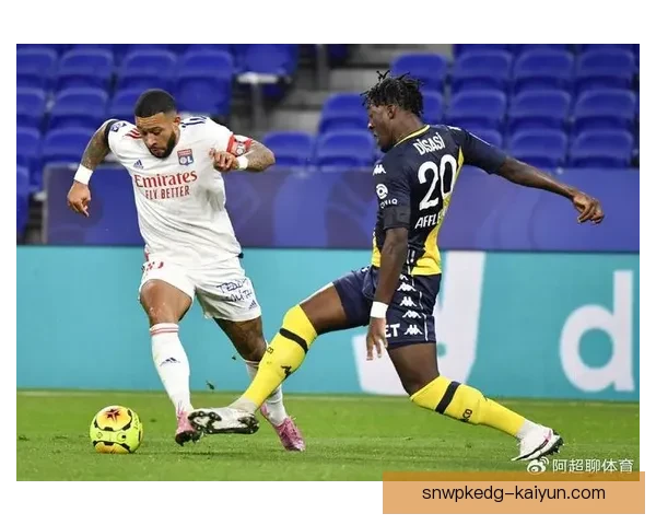 里尔战术革新，灵活布局与高压战术提升球队竞争力表现亮眼